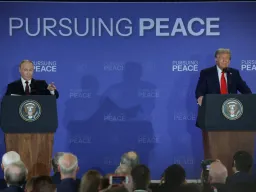 Trump está "muito desapontado" com Putin após reunião com Zelensky não ter sido marcada