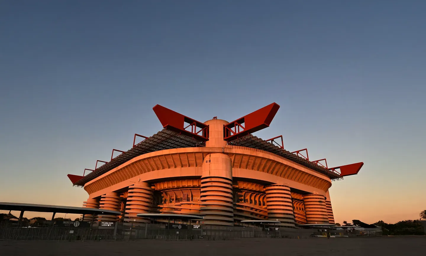 L'AC Milan et l’Inter Milan vont débourser 197 millions € pour racheter le stade San Siro