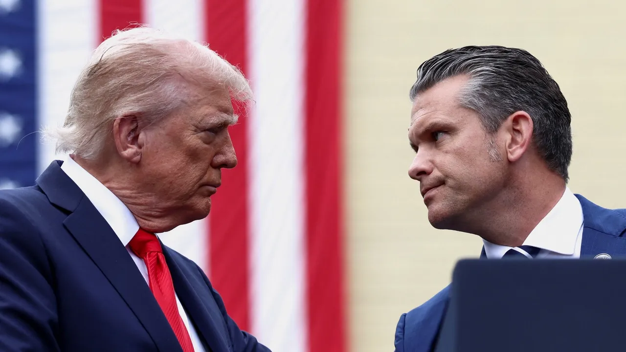Трамп жана коргоо министри Хегсет жүздөгөн аскер жетекчилери менен жолугушууга даярданууда