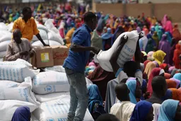 کاهش کمک‌ های مالی اهدا کنندگان میلیون ‌ها نفر دیگر را به سوی گرسنگی سوق می‌ دهد