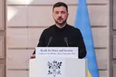 Зеленски: Поканата на Путин за состанок во Москва значи дека нема да има состанок