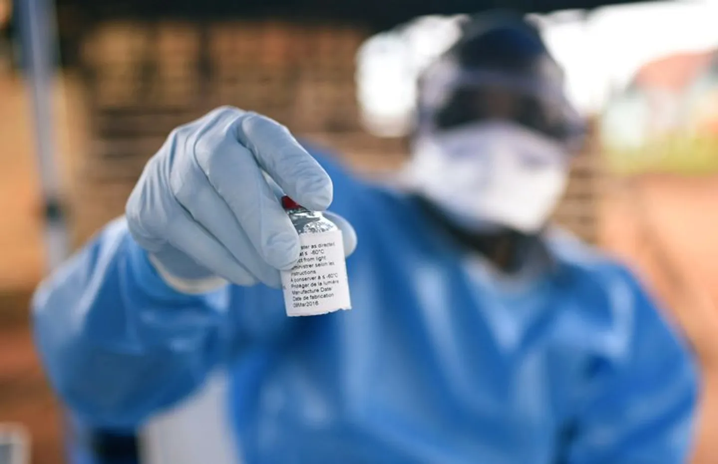 Ebola in DRC: Vaccine reaches epicenter of outbreak