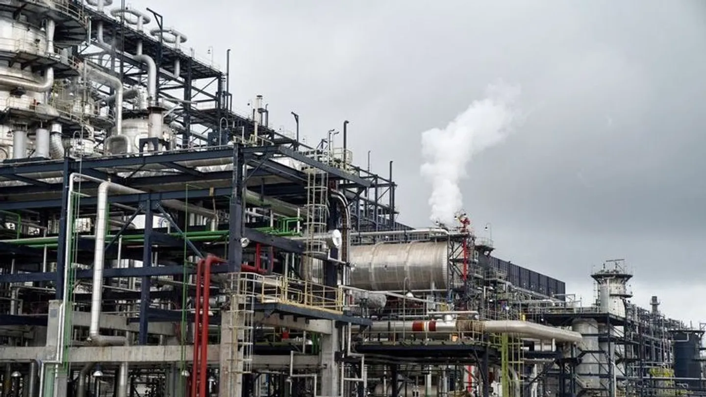 Dangote refinery petrol unit repairs to last up to three months: Reuters