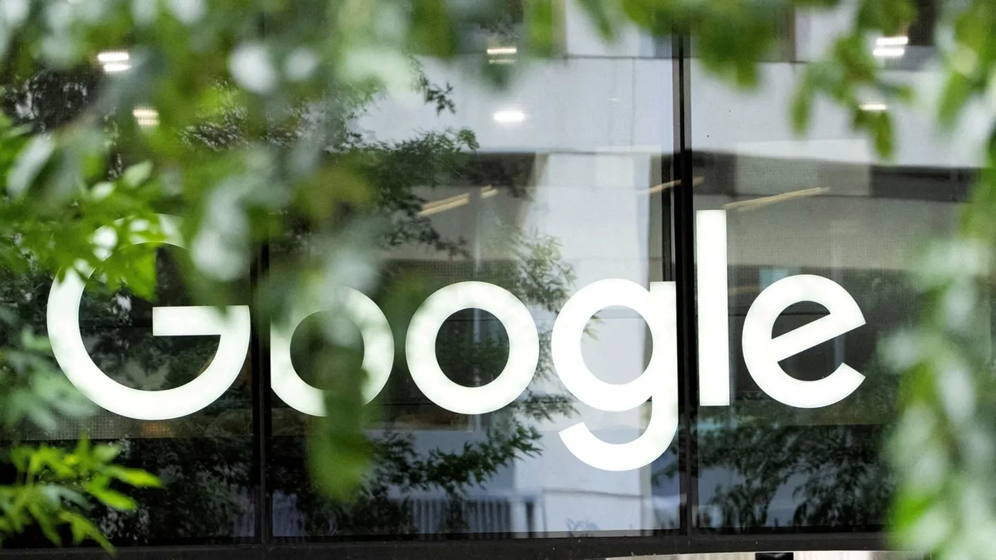 Сервисы Google упали во всей Европе