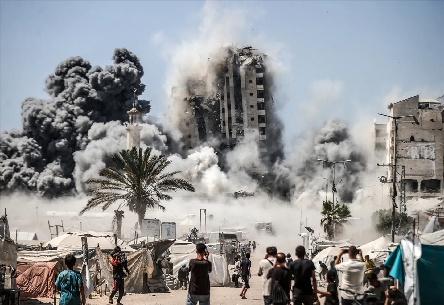 Izrael bombardovao neboder na zapadu Gaze u kojem žive raseljeni Palestinci