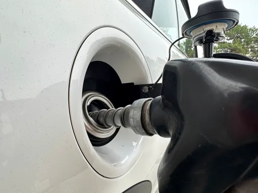 Россия будет закупать бензин в Китае