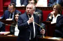 Во францускиот парламент денес се гласа за доверба на владата на Франсоа Бајру