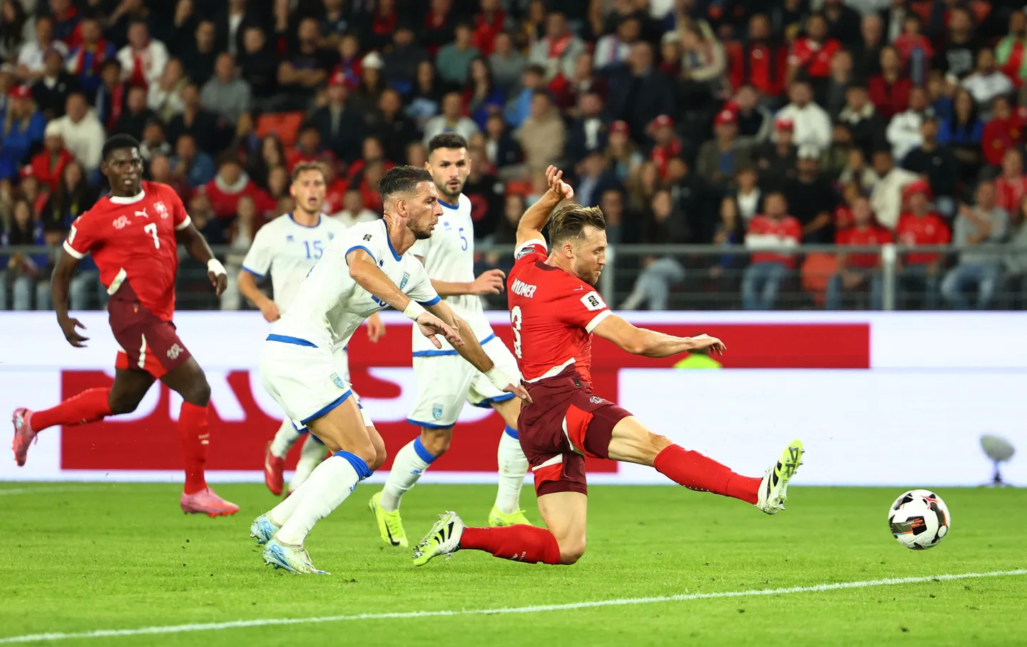 Kosova pëson humbje nga Zvicra në kualifikimet për Botërorin 2026