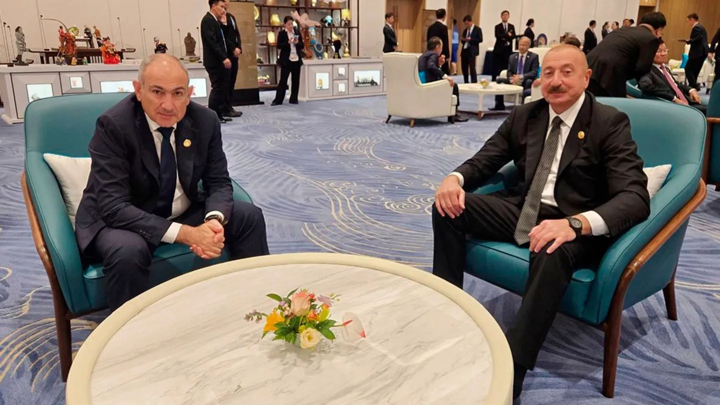 Пролет через Азербайджан стал символом мирной повестки