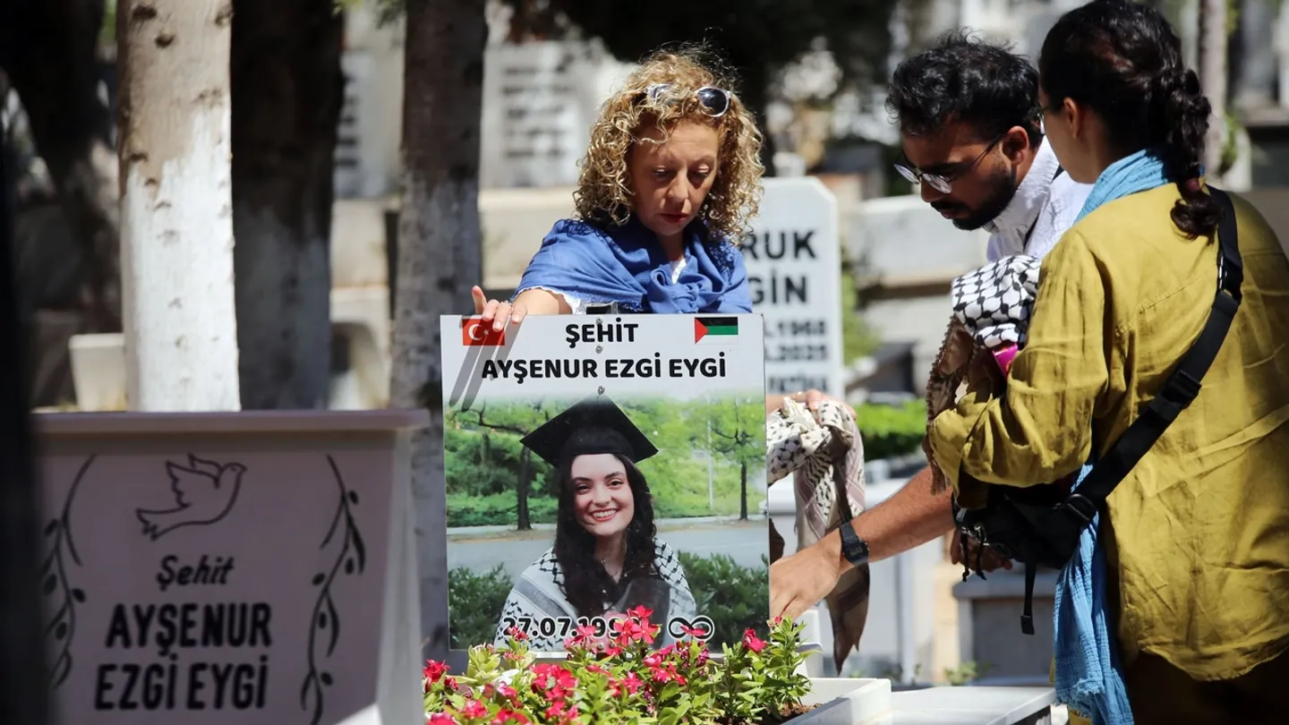Senadora dos EUA pressiona para investigar os assassinatos de americanos no estrangeiro