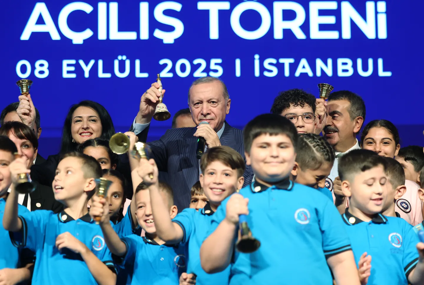 أردوغان بمناسبة بدء العام الدراسي بتركيا: لا تنسوا إخوانكم طلاب ومدرّسي غزة وفلسطين