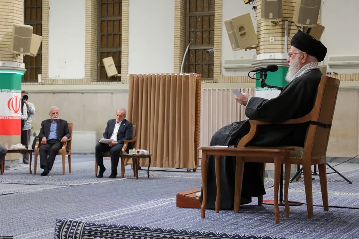 اسرائیل د د ایران د دیني مشر خامنه‌یي او ولسمشر پزشکیان په ګډون د ایران لوړپوړي مشران په نښه کړل