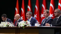يلماز: الاقتصاد التركي يحافظ على توازنه رغم تصاعد التوترات الجيوسياسية