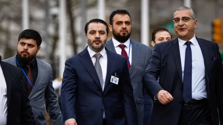 لبحث تفاهمات أمنية.. هيئة البث العبرية تقول إن لقاء مرتقباً سيجمع الشيباني بوزير إسرائيلي