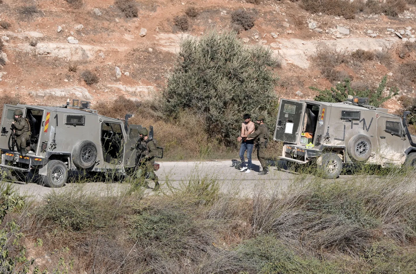 اقتحامات لجيش الاحتلال وإصابات بالضفة واستجواب لإسرائيل في الأمم المتحدة بشأن تعذيب الأسرى