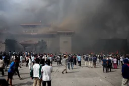 Nepalda sosial şəbəkələrin bloklanması ləğv edilib