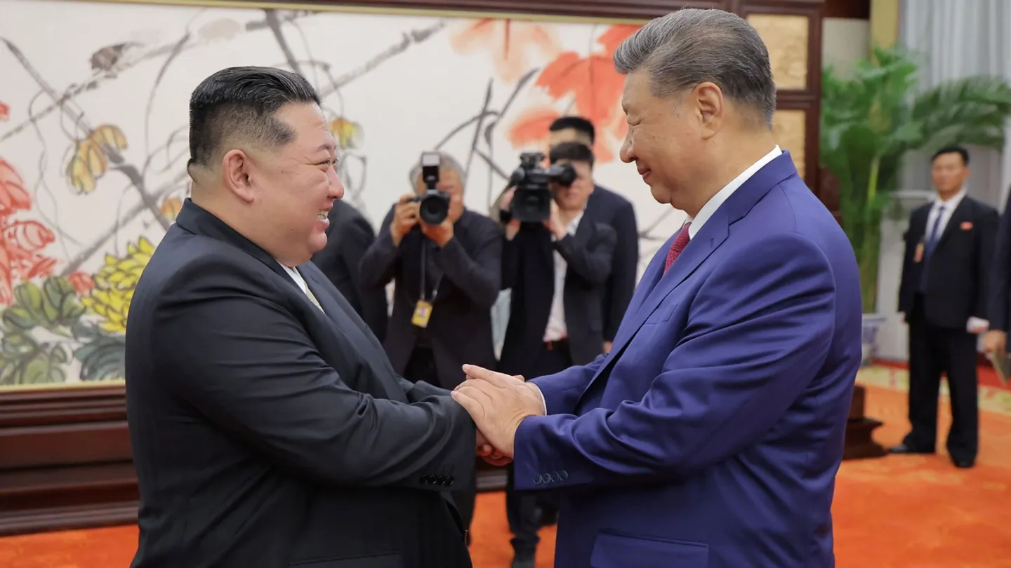 China pronta para reforçar laços com a Coreia do Norte, diz Xi Jinping