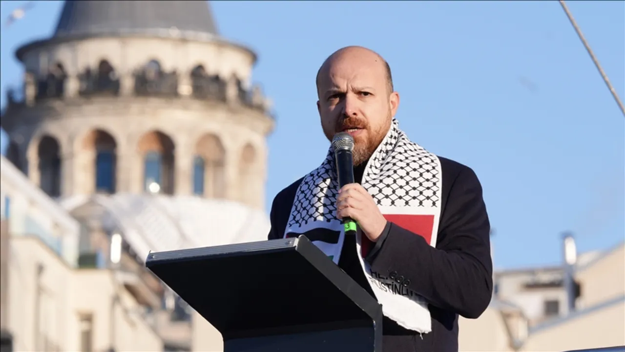 „Собирот на Мостот Галата во Истанбул го означува историскиот став за Палестина“