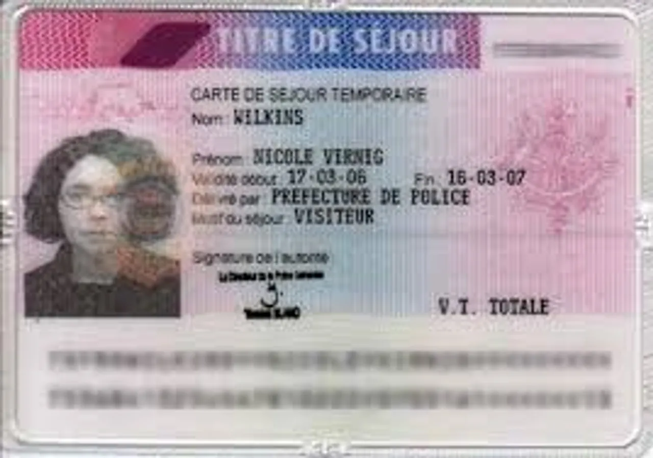 La France durcit les critères pour obtenir un titre de séjour