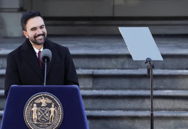 في خطاب تنصيبه عمدة لنيويورك.. زهران ممداني يتعهد بالحكم “بتوسّع وجرأة” لصالح الطبقة العاملة