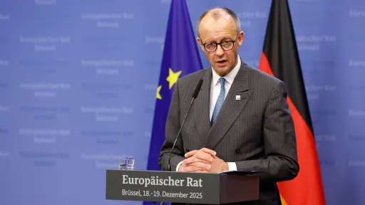 Мерц: 2026 год может стать решающим