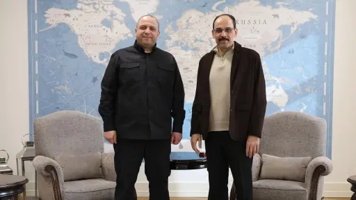 رئيس الاستخبارات التركي يلتقي أمين مجلس الأمن والدفاع الأوكراني في أنقرة