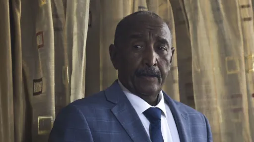 Лидер Судана поблагодарил Турцию за поддержку