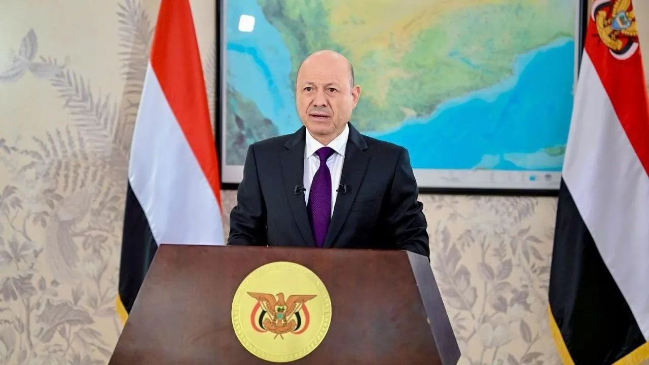 العليمي يعلن تشكيل اللجنة العسكرية العليا في اليمن بقيادة تحالف دعم الشرعية