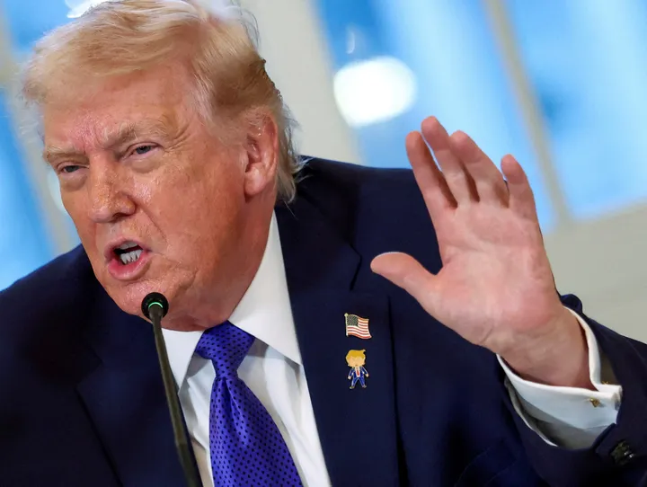 ترمب يدعو كوبا إلى اتفاق "قبل فوات الأوان" ويرفض السماح بإرسال نفط أو أموال إليها من فنزويلا