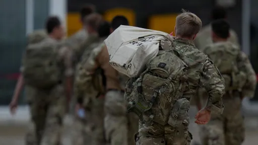 Британия может направить войска в Гренландию