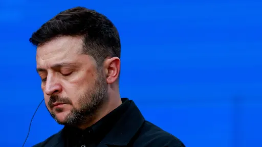 Зеленский заявил о масштабных ударах по Украине