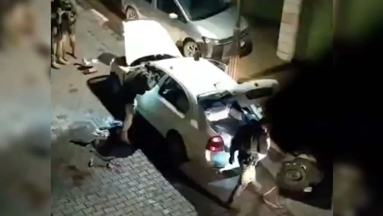 كان رفقة ابنته وأطفالها.. الاحتلال يقتل فلسطينياً بالخليل بزعم محاولته تنفيذ عملية دهس