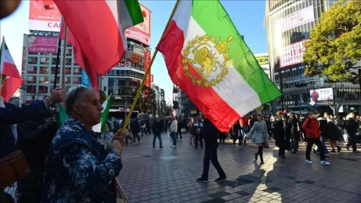 Иранскиот министер за надворешни работи ги нарече тековните протести „терористичка војна“