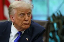 ترامپ از ارسال ۵۰ میلیون بشکه نفت ونزوئلا به مقصد هیوستون خبر داد