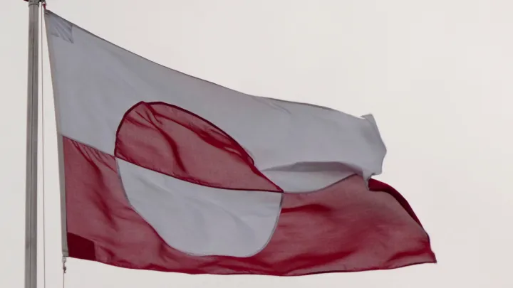 AQŞ häm Daniya Grenlandiya mäs’äläsendä söyläşülär ütkärä