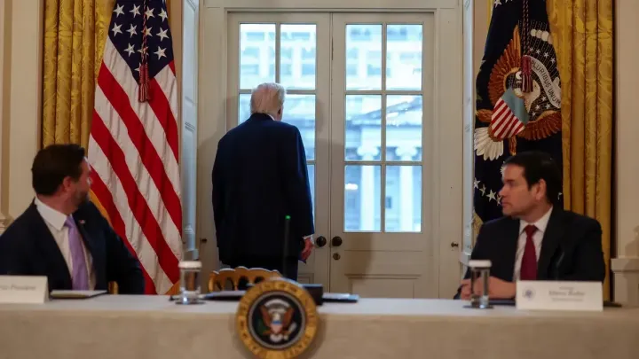 اختلاف در آمریکا بر سر نحوه واکنش به اعتراضات ایران