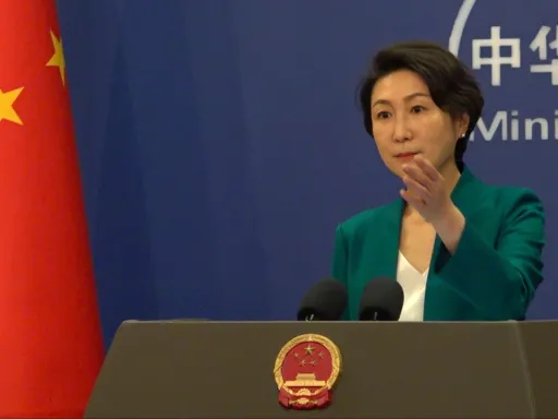 Trump usa a China como pretexto para um desígnio “egoísta” no Árctico, diz Pequim