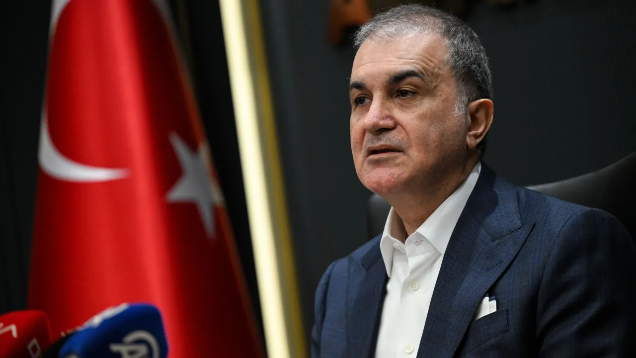 Турция предостерегает от вмешательства в дела Ирана