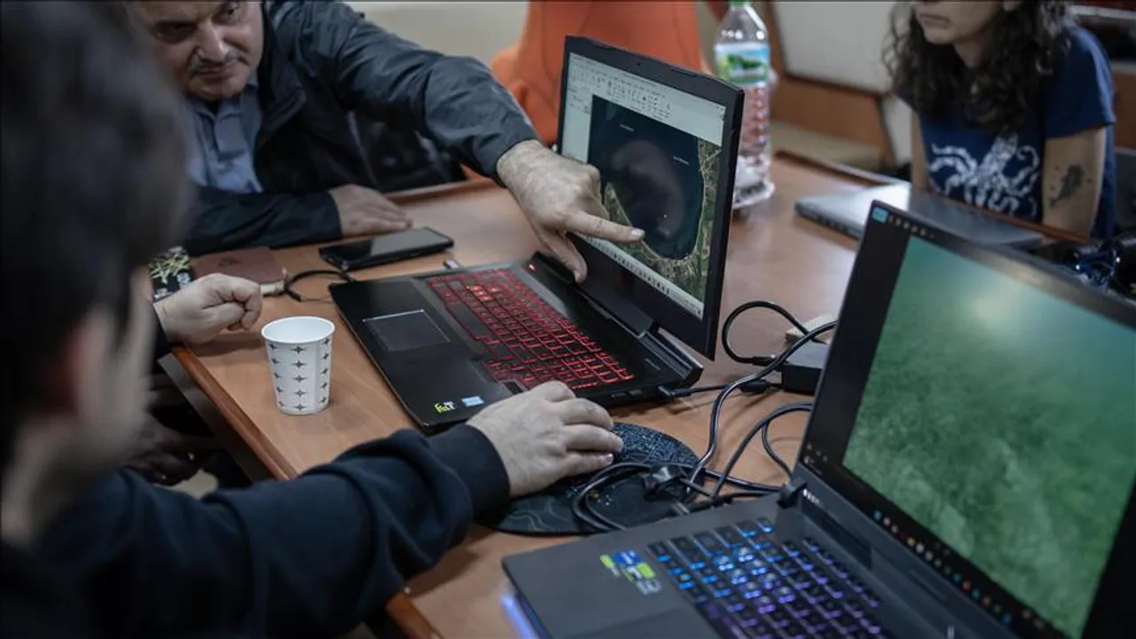 Istanbul University nis një projekt të mbështetur nga IA-ja për mbrojtjen e livadheve të rrezikuara