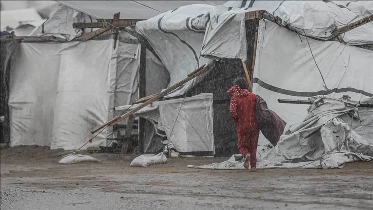 Autoritetet në Gaza: Numri i të vdekurve nga i ftohti ekstrem rritet në 24, përfshirë 21 fëmijë
