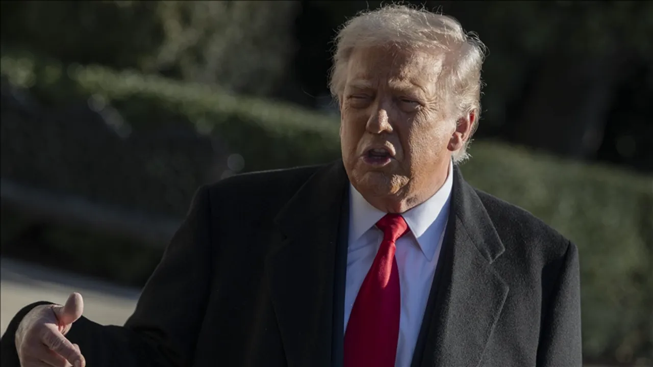 ترمب يهدد إيران بإجراءات قاسية إذا أعدمت متظاهرين وطهران تتهمه بتشجيع الاضطرابات والعنف