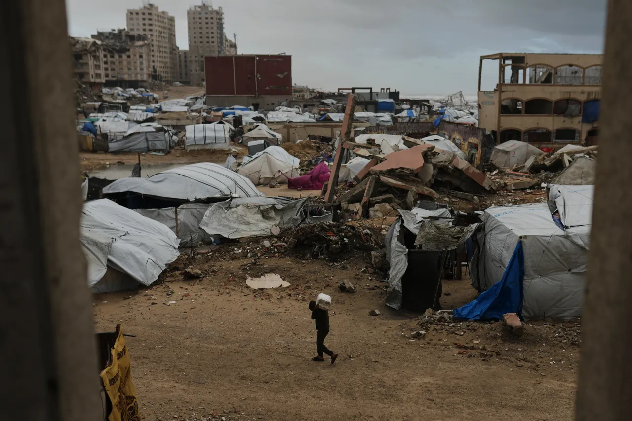 Izrael izveo nove zračne napade na Gazu uprkos prekidu vatre