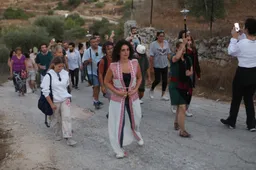 Crecer bajo la ocupación israelí y su asedio la llevaron a cofundar un grupo que protege palestinos
