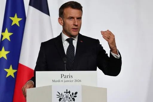 Macron upozorio da će kršenje suvereniteta Grenlanda izazvati neviđene posljedice