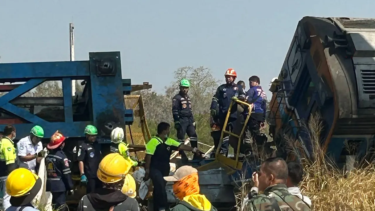 Тайландта 22 адам қаза тапты