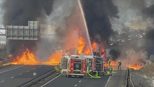 Vozač kamiona poginuo u saobraćajnoj nesreći na autoputu u Sloveniji