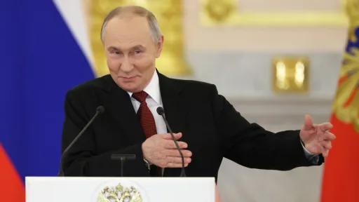 Путин призвал пересобрать международный порядок