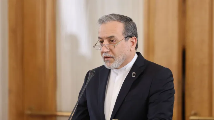 عراقچی: تکرار رویکرد نظامی گذشته نتیجه‌ای نخواهد داشت؛ تهران آماده دیپلماسی است