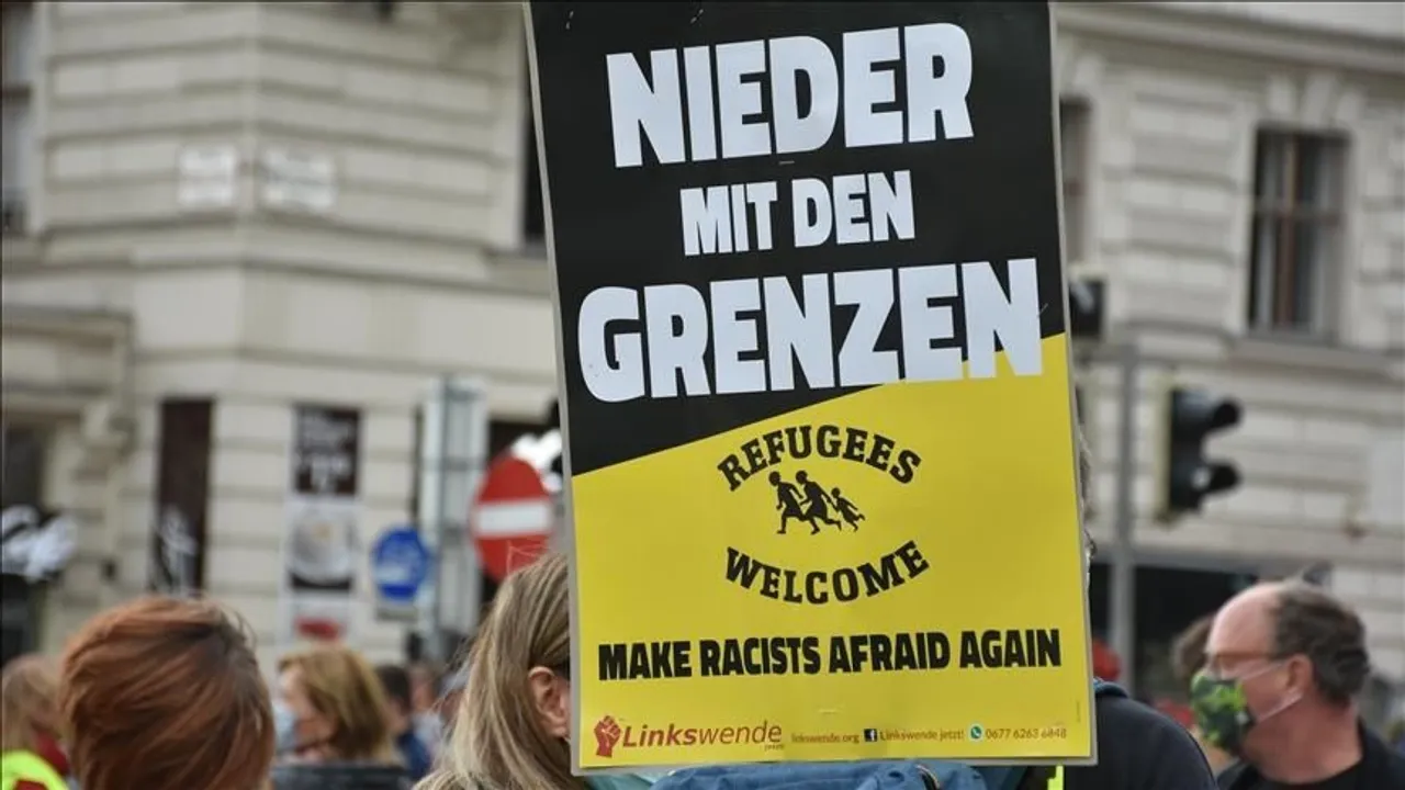 Austria shtrëngon procedurat e azilit në aeroporte