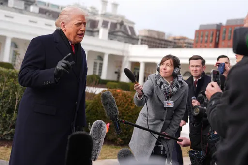 Трамп: Разговараме со НАТО за Гренланд